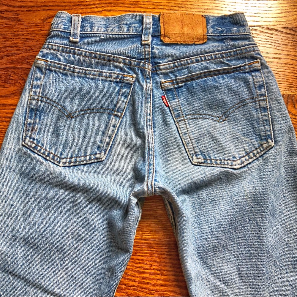 Super rare tiny vintage 701 Levi’s. Student fit.